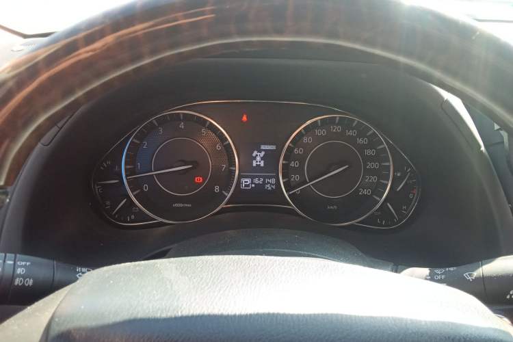 Used Nissan Patrol  Instrument Cluster