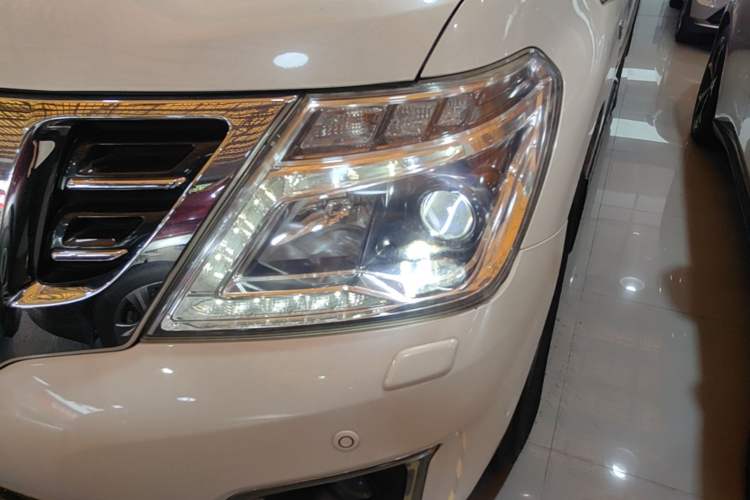 Used Nissan Patrol 2017 5.6L Standard Edition Left Front Headlight