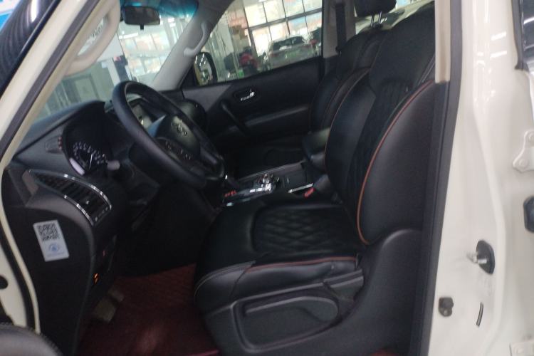 Used Nissan Patrol 2017 4.0L SE U.S.-Spec Version Left Front Seat