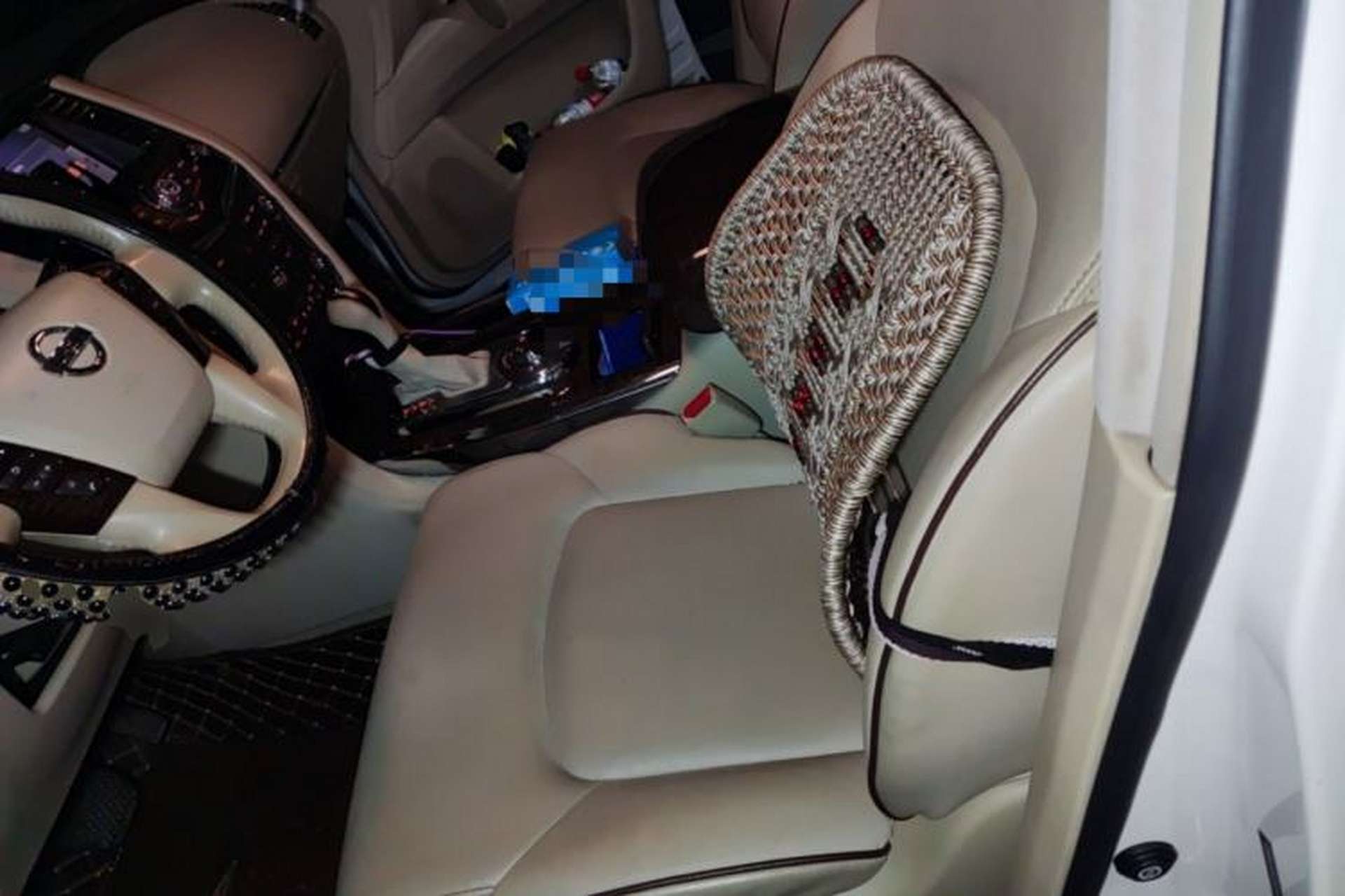 Used Nissan Patrol 2017 4.0L SE U.S.-Spec Version Left Front Seat
