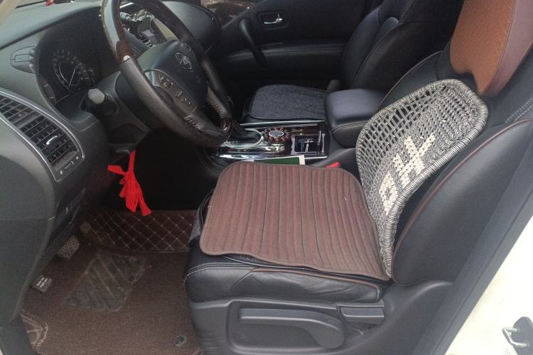 Used Nissan Patrol 2017 4.0L XE Middle East Version Left Front Seat