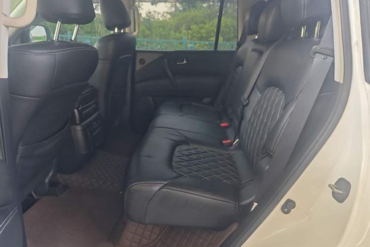 Used Nissan Patrol 2017 4.0L XE Middle East Version Left Rear Seat