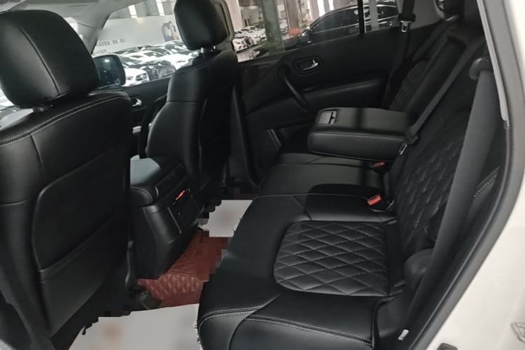 Used Nissan Patrol 2017 4.0L SE U.S.-Spec Version Left Rear Seat