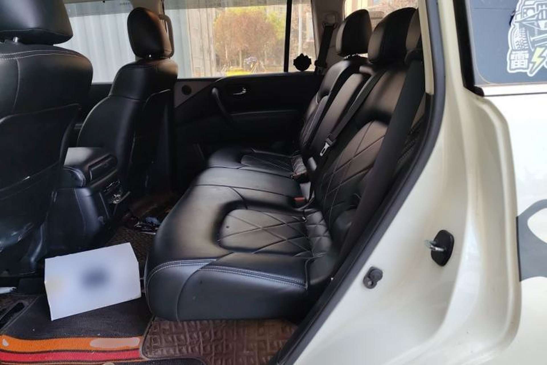 Used Nissan Patrol 2017 4.0L XE Middle East Version Left Rear Seat