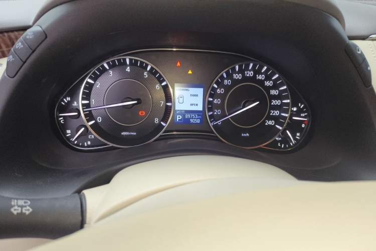Used Nissan Patrol  Odometer Close Up