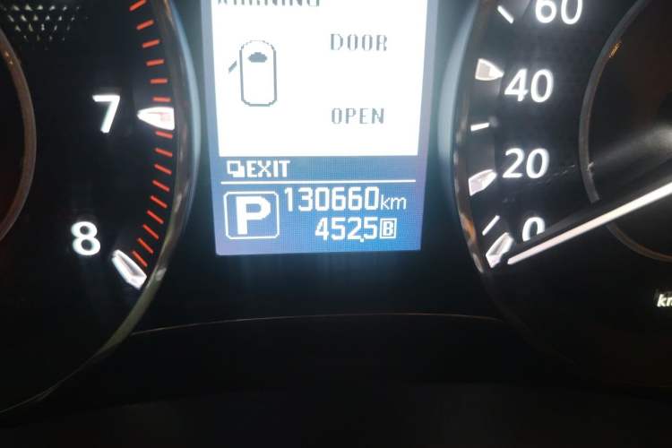Used Nissan Patrol  Odometer Close Up
