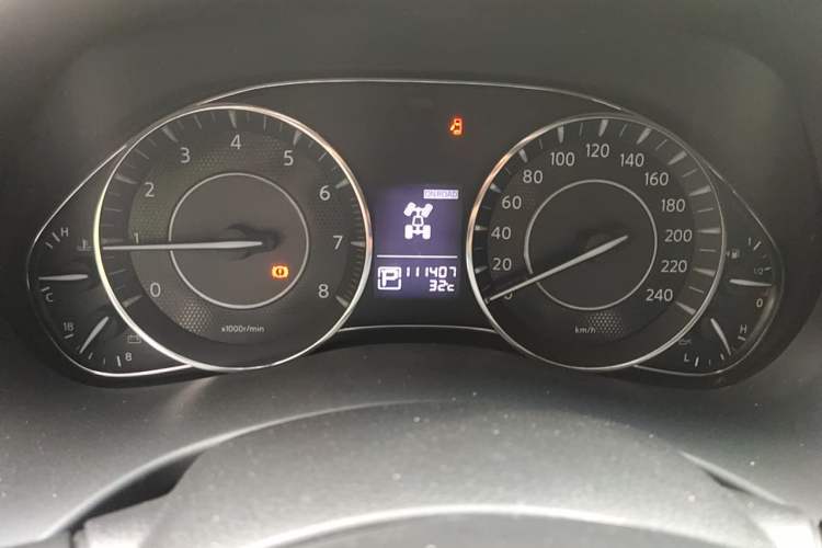 Used Nissan Patrol  Odometer Close Up