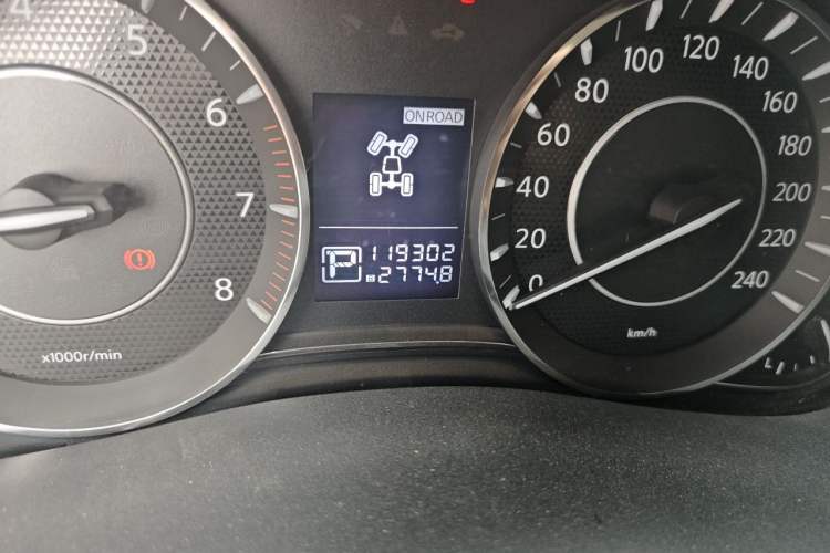 Used Nissan Patrol  Odometer Close Up