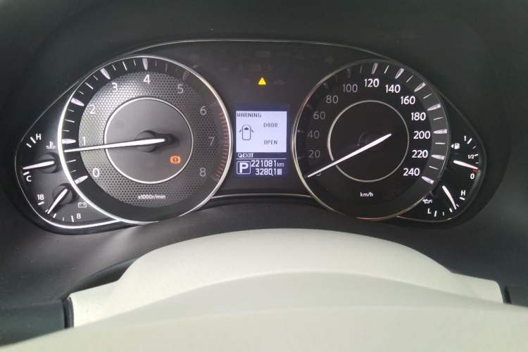 Used Nissan Patrol  Odometer Close Up
