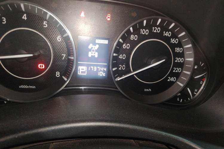 Used Nissan Patrol 2017 4.0L Parallel Import Odometer Close Up
