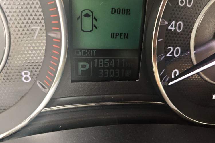Used Nissan Patrol  Odometer Close Up
