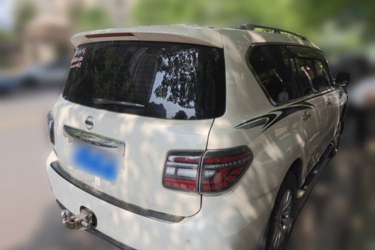 Used Nissan Patrol 2017 4.0L SE U.S.-Spec Version Rear Right 45 Deg