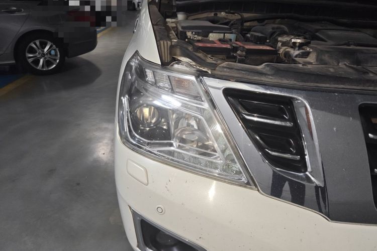 Used Nissan Patrol 2017 4.0L Parallel Import Right Front Headlight