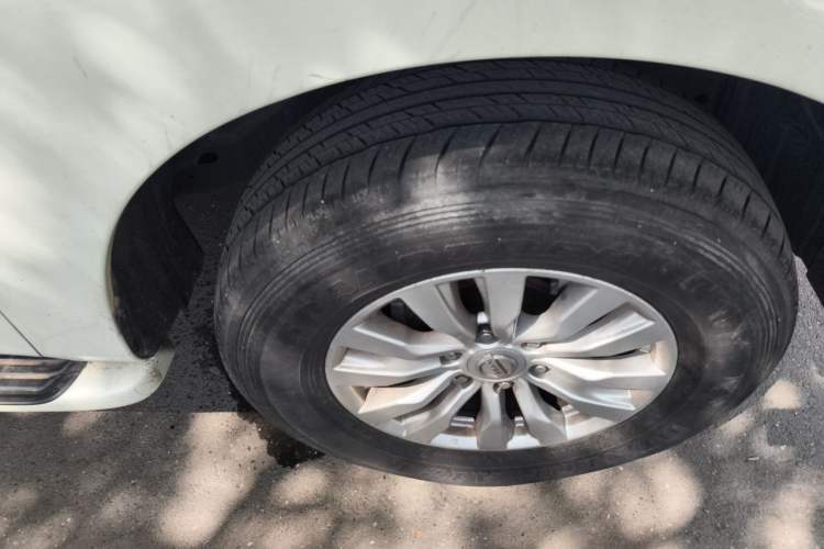 Used Nissan Patrol 2017 4.0L Parallel Import Right Front Wheel Hub