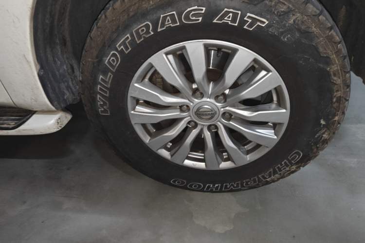 Used Nissan Patrol 2017 4.0L Parallel Import Right Front Wheel Hub
