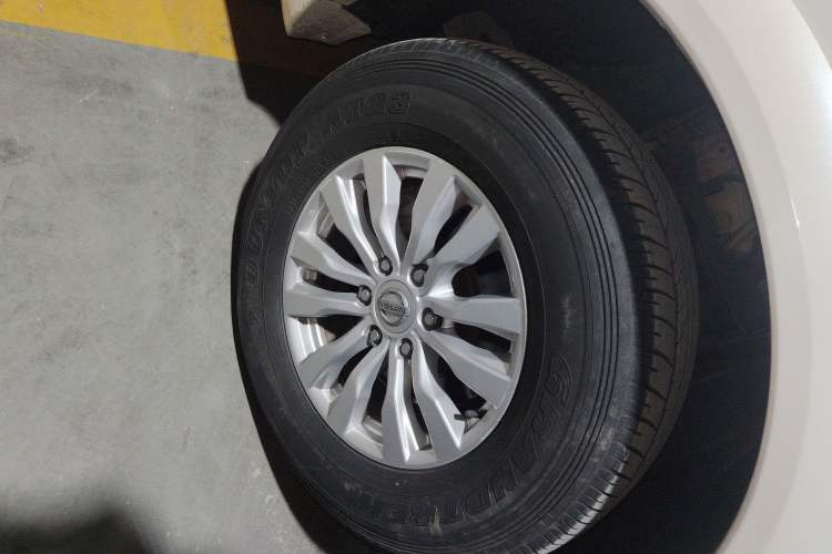 Used Nissan Patrol 2017 4.0L Parallel Import Right Front Wheel Hub