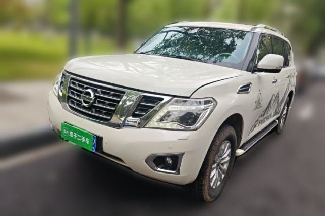 Used Nissan Patrol 2017 Nissan Patrol, 4.0, automatic, 7‑seat gasoline version
