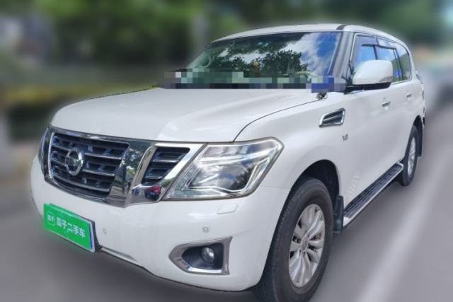 Used Nissan Patrol Nissan Patrol, parallel import, 5.6-liter naturally aspirated V8, automatic transmission, four-wheel drive, seven seats, gasoline-powered.