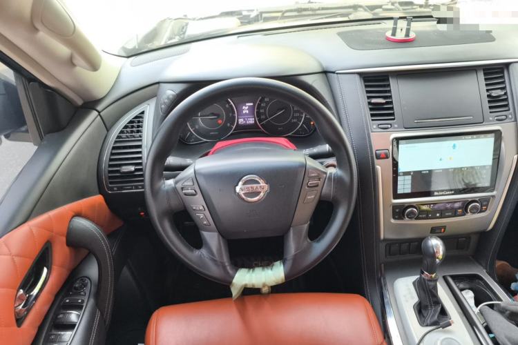 Used Nissan Patrol 2017 4.0L Parallel Import Steering Wheel