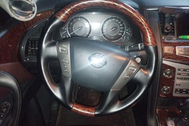 Used Nissan Patrol 2017 4.0L Parallel Import Steering Wheel
