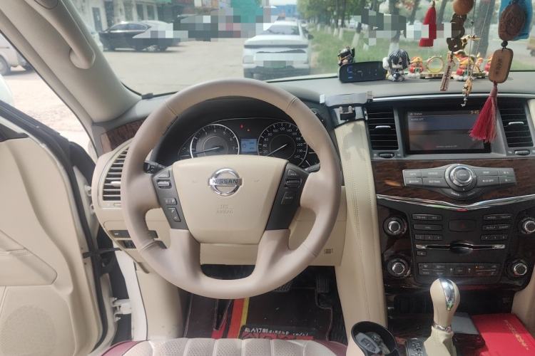 Used Nissan Patrol  Steering Wheel