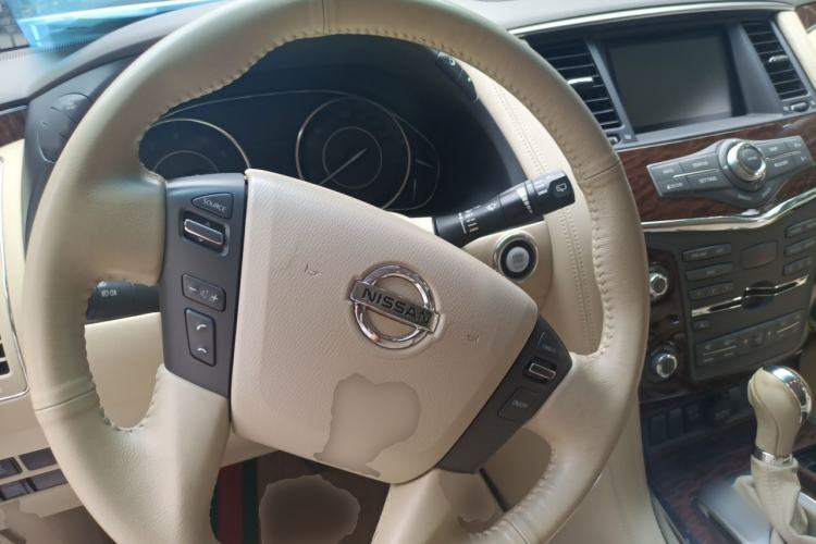 Used Nissan Patrol 2017 Y62 4.0L SE-T2 BOSE – Middle East Steering Wheel