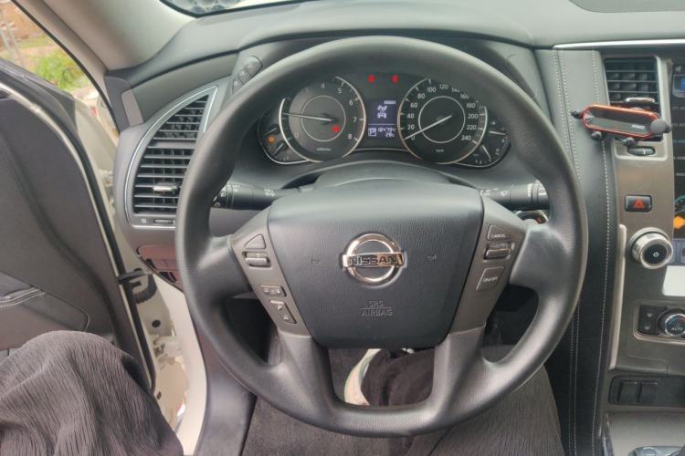 Used Nissan Patrol  Steering Wheel