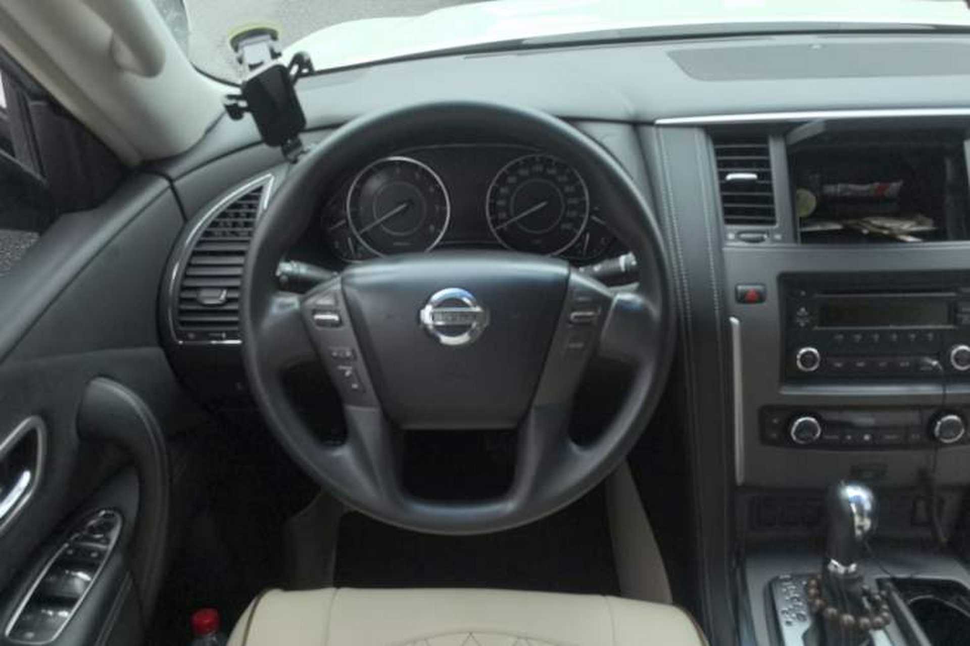 Used Nissan Patrol 2017 4.0L XE Middle East Version Steering Wheel