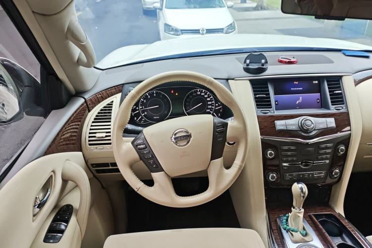 Used Nissan Patrol  Steering Wheel