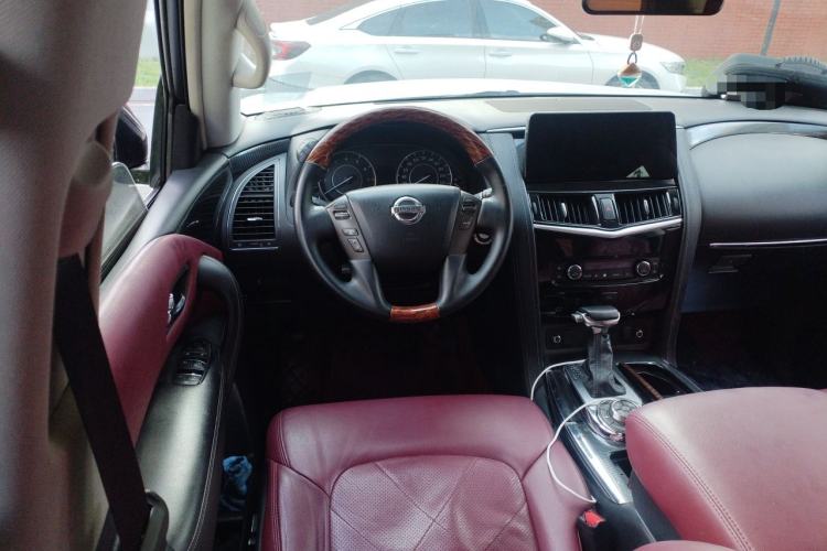 Used Nissan Patrol  Steering Wheel