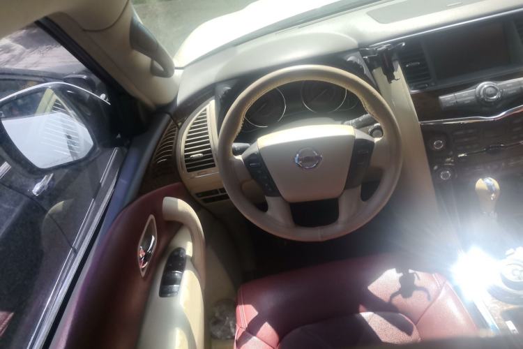 Used Nissan Patrol  Steering Wheel
