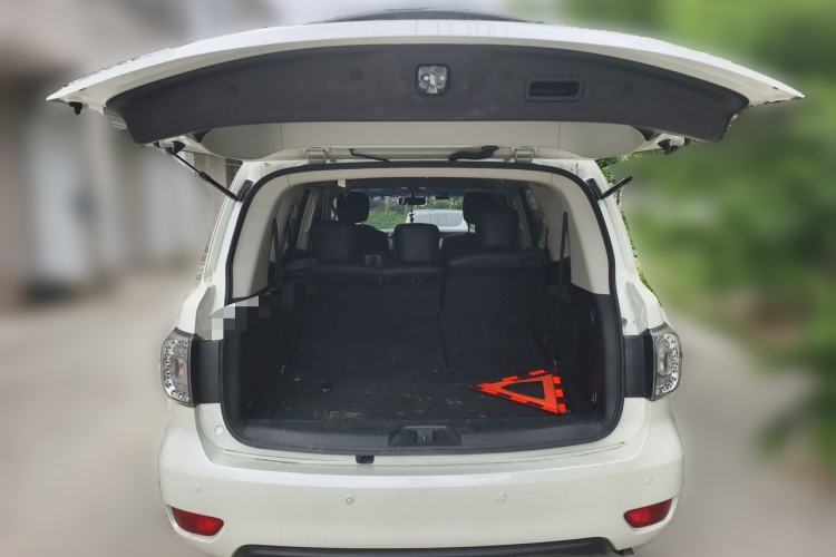 Used Nissan Patrol  Trunk
