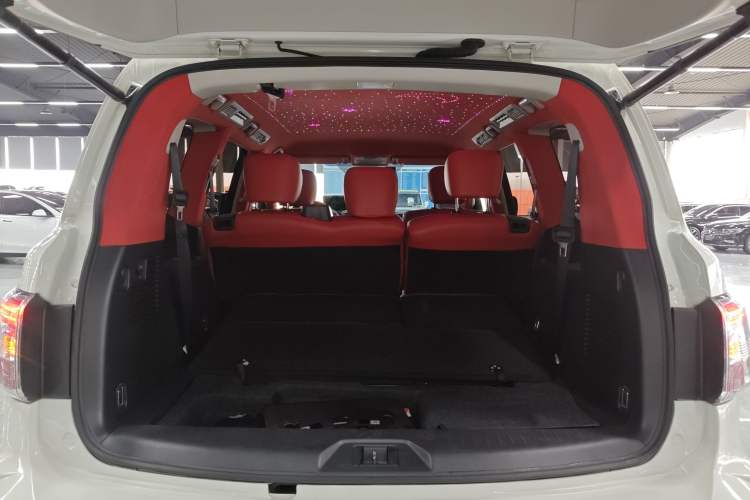 Used Nissan Patrol 2017 Y62 4.0L LE Middle East Edition Trunk