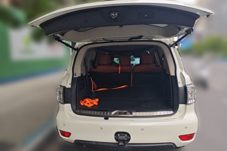 Used Nissan Patrol  Trunk