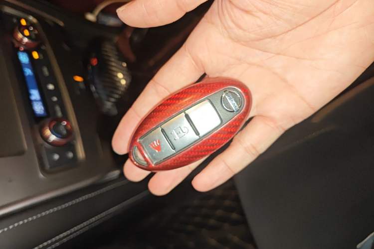 Used Nissan Patrol  Vehicle Key