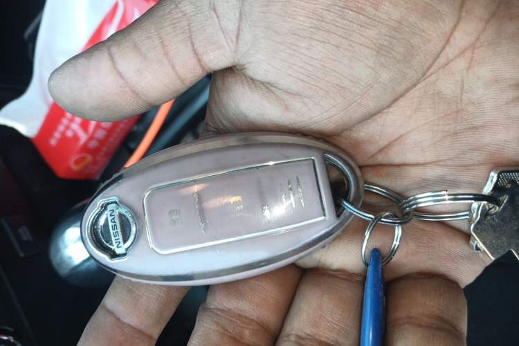 Used Nissan Patrol  Vehicle Key