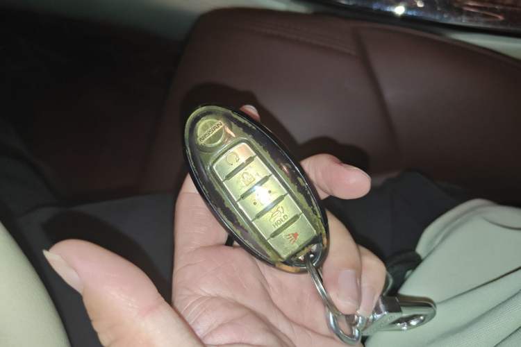 Used Nissan Patrol 2017 4.0L Parallel Import Vehicle Key