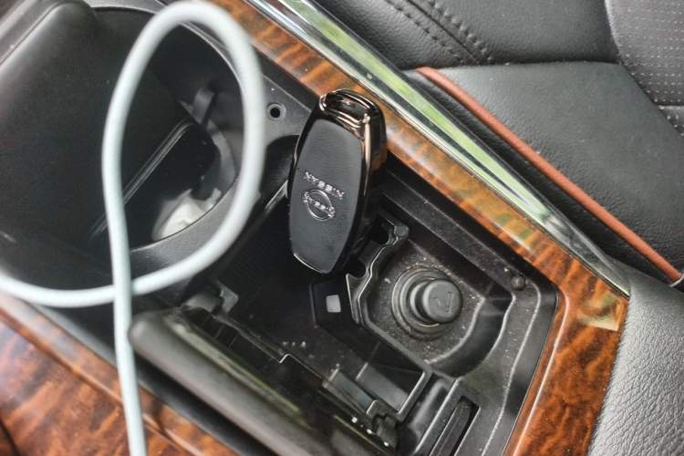 Used Nissan Patrol  Vehicle Key