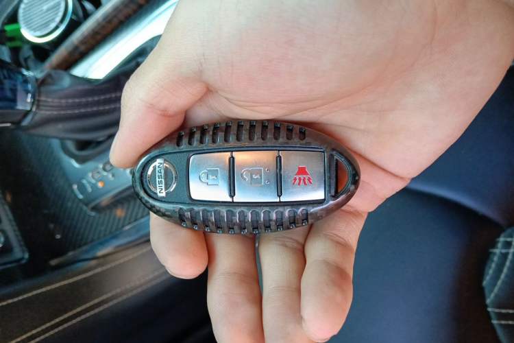 Used Nissan Patrol  Vehicle Key