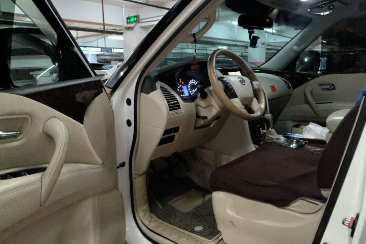 Used Nissan Patrol  Driver Seat