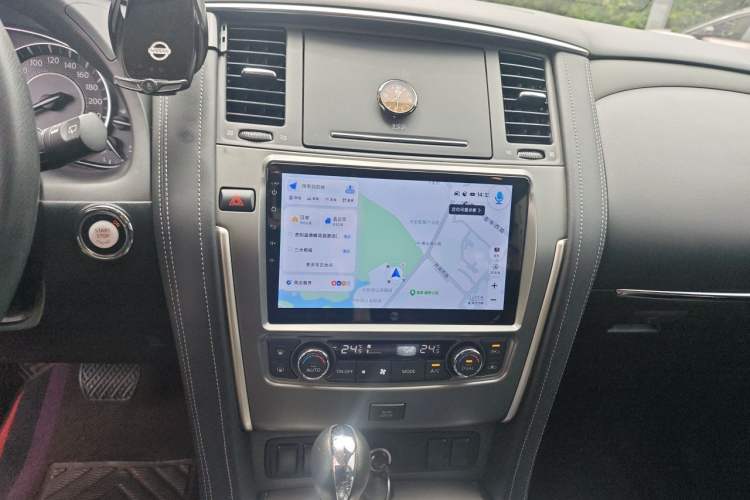 Used Nissan Patrol 2018 4.0L LinkedIn Edition Audio And AC Panel