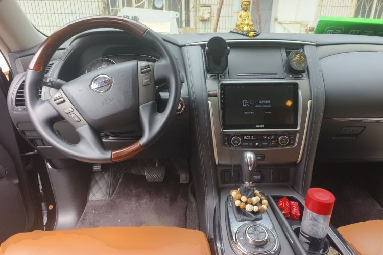 Used Nissan Patrol 2018 4.0L Automatic 7-Seater Middle East Version Center Console