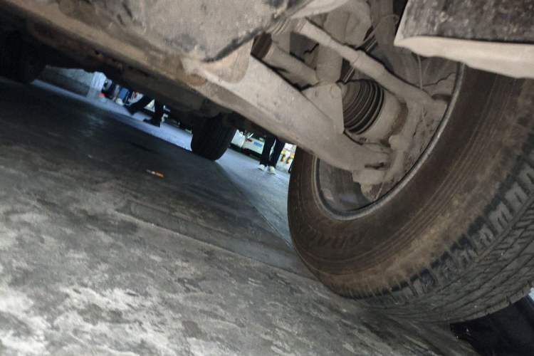 Used Nissan Patrol 2018 4.0L Automatic 7-Seater Middle East Version Chassis Front