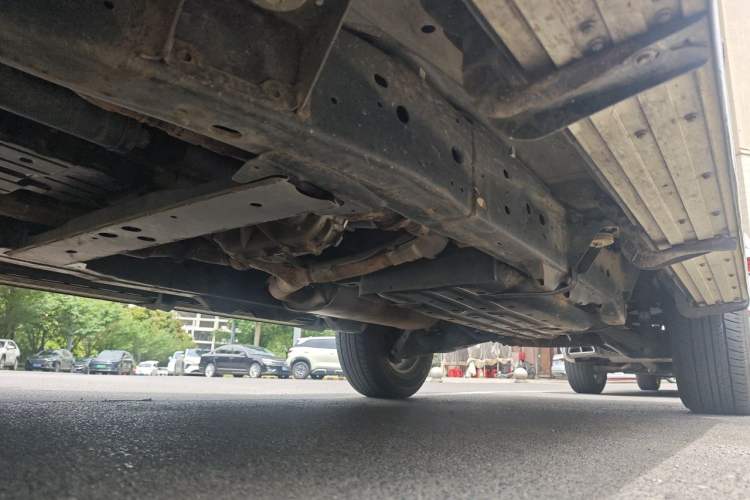 Used Nissan Patrol 2018 4.0L LinkedIn Edition Chassis Front Left