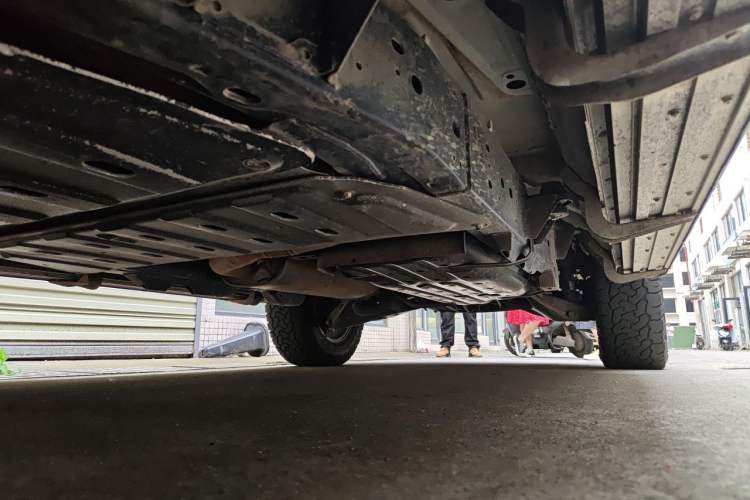 Used Nissan Patrol  Chassis Front Left