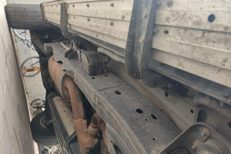 Used Nissan Patrol 2018 4.0L LinkedIn Edition Chassis Front Right