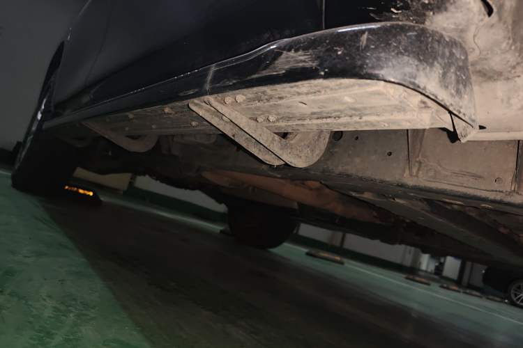 Used Nissan Patrol 2018 4.0L LinkedIn Edition Chassis Front Right