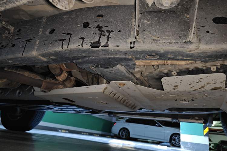 Used Nissan Patrol 2018 4.0L LinkedIn Edition Chassis Front Right