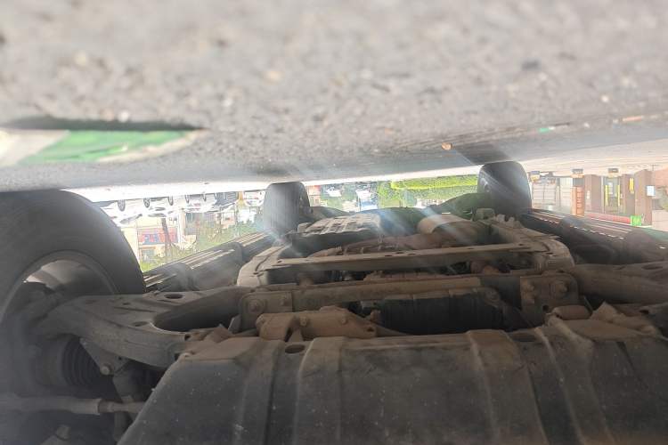 Used Nissan Patrol 2018 Y62 4.0 XE Middle East Chassis Front