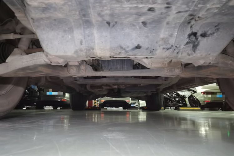 Used Nissan Patrol 2018 4.0L Automatic 7-Seater Middle East Version Chassis Front